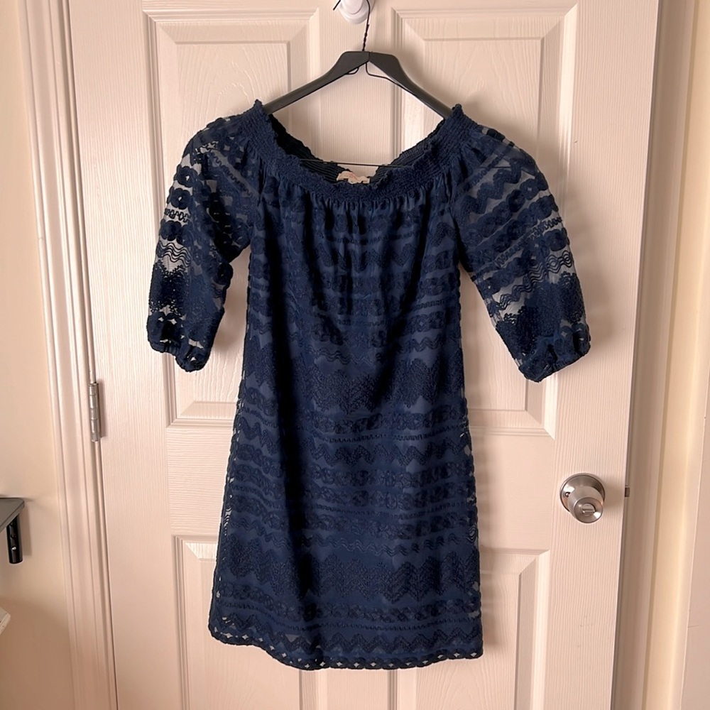 Trina Turk Navy Blue Stripe Embroidered Hoku Off-The-Shoulder Dress (Small)